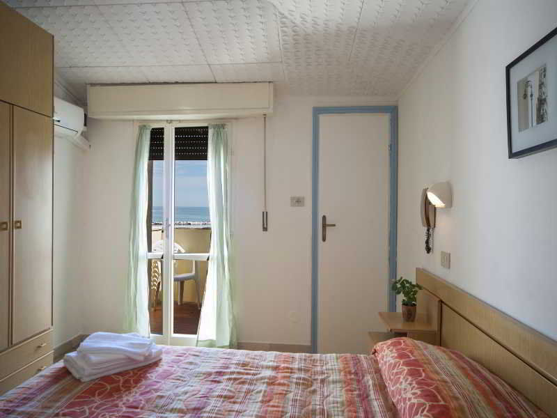 Hotel Rosa Rimini Exterior photo